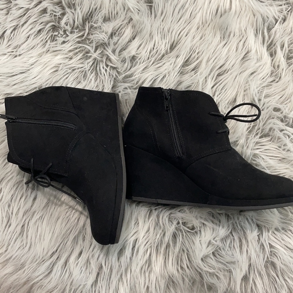Booties - Picture 6 of 6